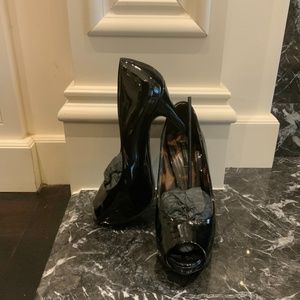 Dolce & Gabbana, 7, Black